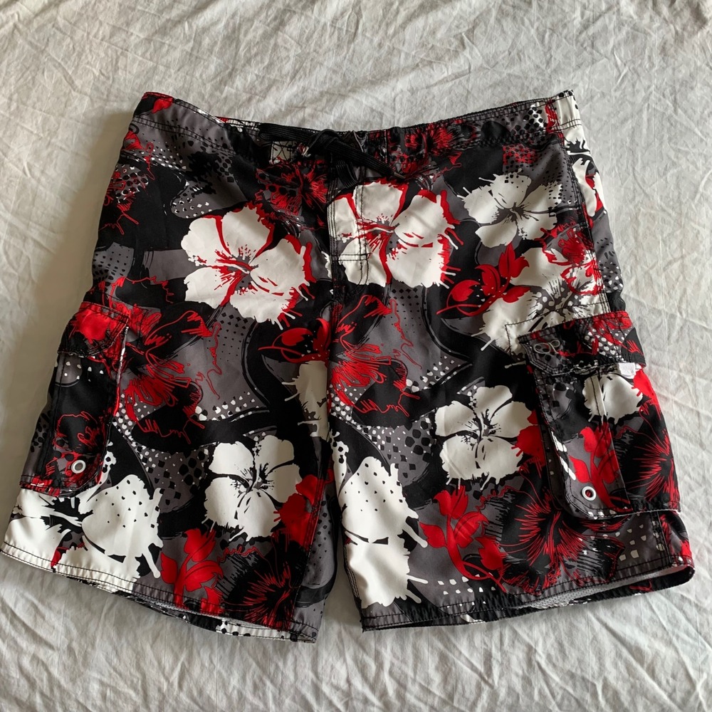 OP Size L Board Shorts Black Red White Hibiscus Floral Mesh Lined Cargo Trunks